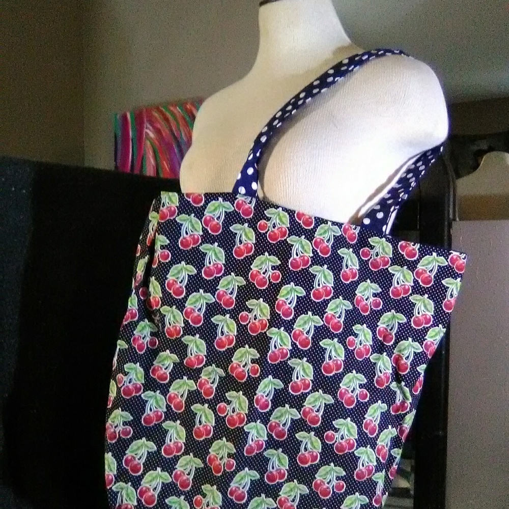 Tote bag